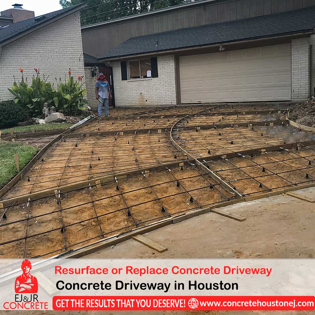 24 Concrete Driveway in Houston